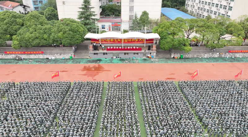 1759239049475026480.png 图片1.png